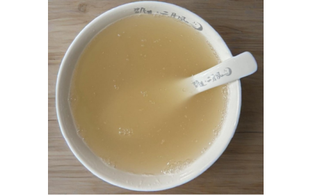 葛粉沖調(diào)新手必看！告別“白色尷尬”，一碗晶瑩剔透的有機(jī)野生葛根粉是這樣沖出來的！